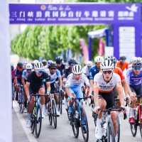 “国台杯”2025沿黄国际自行车赛17日开赛