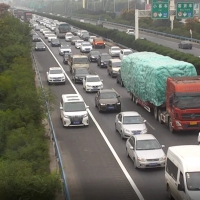 注意！河南高速交警严厉整治占用应急车道违法行为