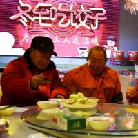 一盘饺子一碗汤，濮阳1630名环卫工暖洋洋