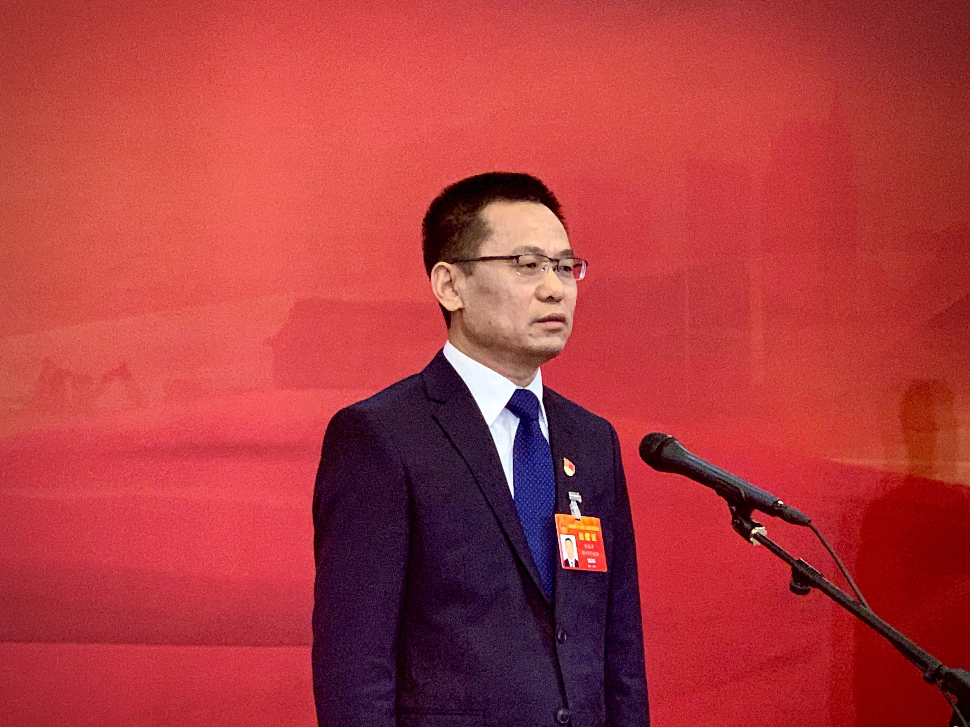 河南省人大代表,郸城一高校长刘成章