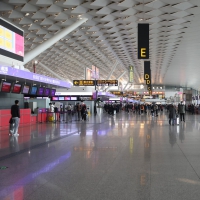 “五一”假期，郑州到昆明、乌鲁木齐机票有3折优惠 部分城市5折