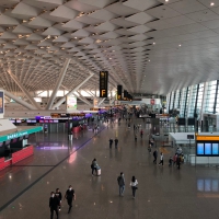 郑州机场“五一”假期预计发送旅客超34万人次 假期过后多地机票仍有优惠