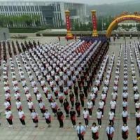 万家心向党 奋进新征程 舞钢市举行庆祝中国共产党成立100周年千人诵读活动