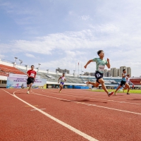 全省体育传统特色学校田径锦标赛在漯开赛