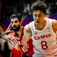 中国男篮换帅备战世界杯奥运会