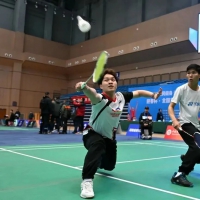 全国羽毛球邀请赛首站在郑州举行