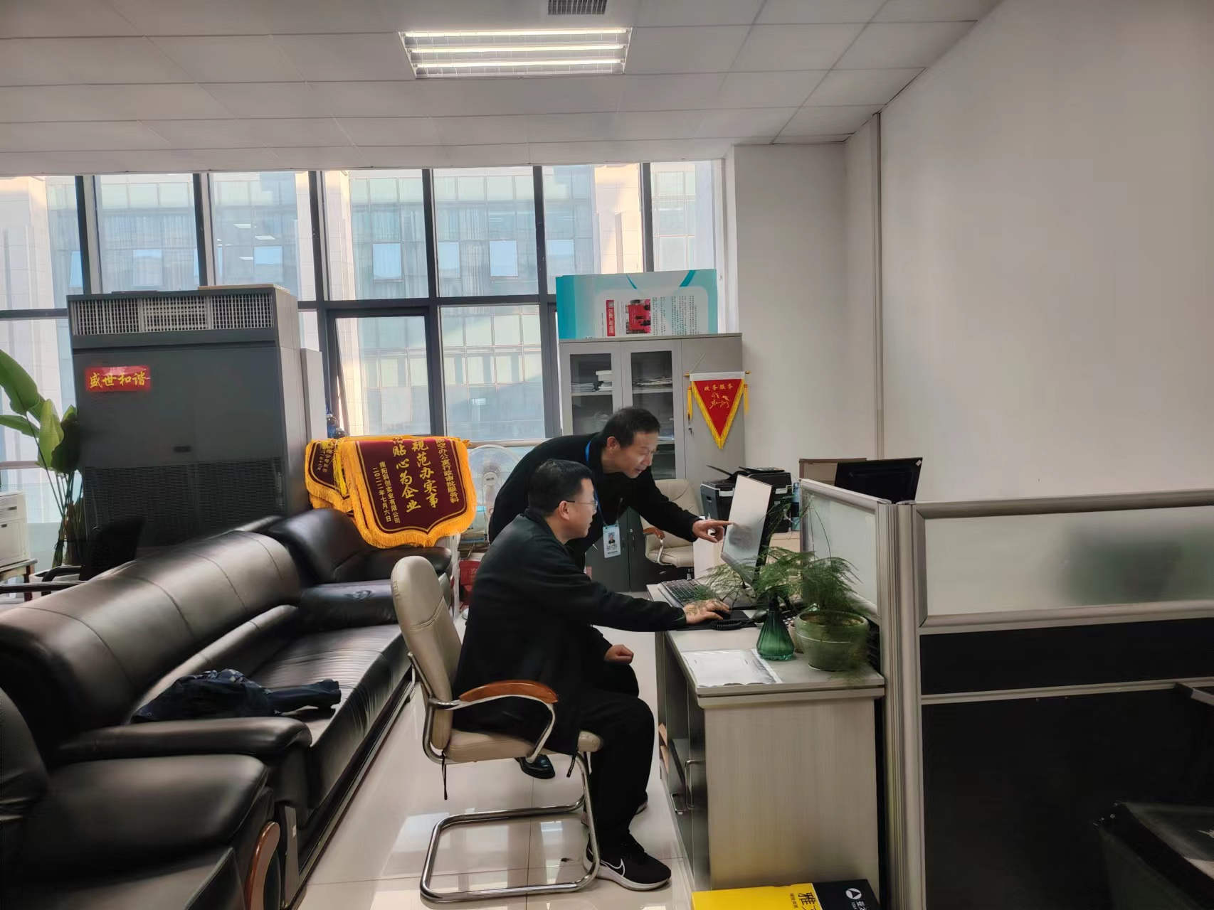 图片5_副本.jpg