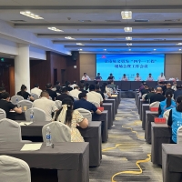 全面实施“四个一工程”，郑州全市已组建196支见义勇为志愿者队伍