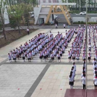 信阳市息县教体局：创新“工位换学位”政策，助力产业工人子女教育