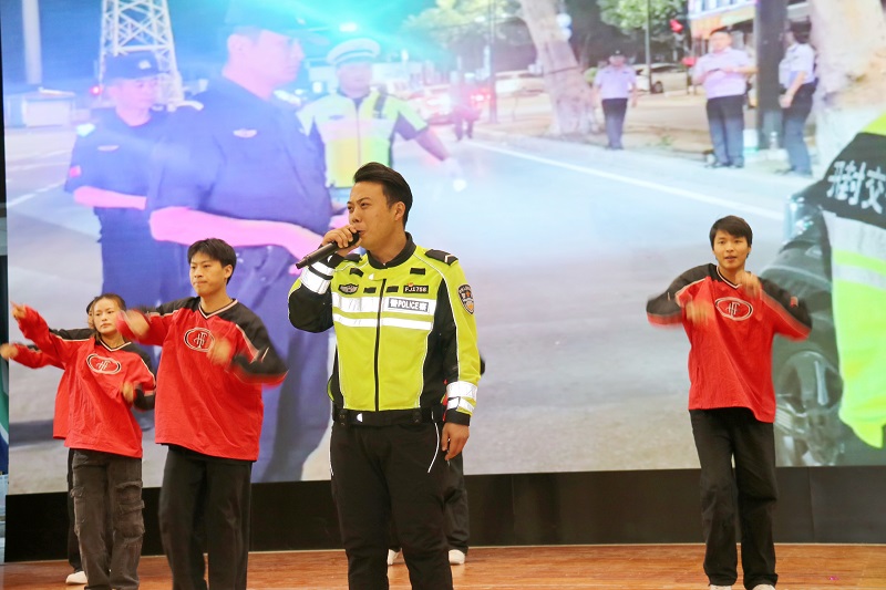 1733123470914.jpg 7.jpg