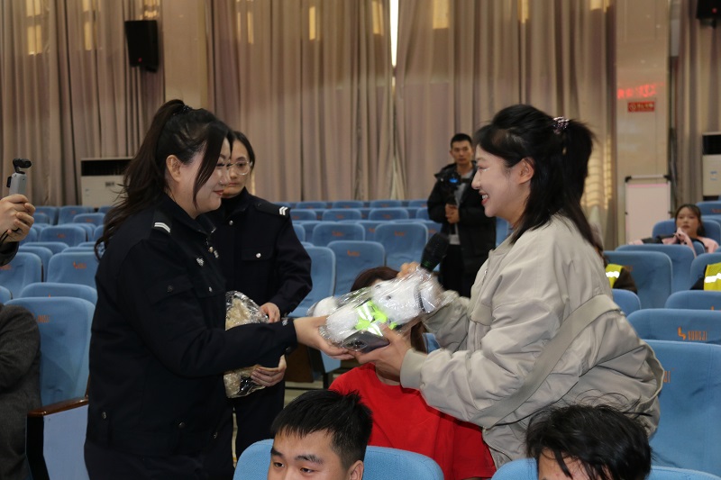 1733123478275.jpg 10.jpg