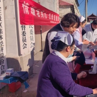 鼓楼区退役军人事务局、开封一五五医院到仙人庄街道仙人庄社区开展义诊活动