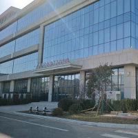 手机报·早报丨取消商品房公摊，真能省钱吗？陕西洋县通报“政府院内群众抱干部腿”