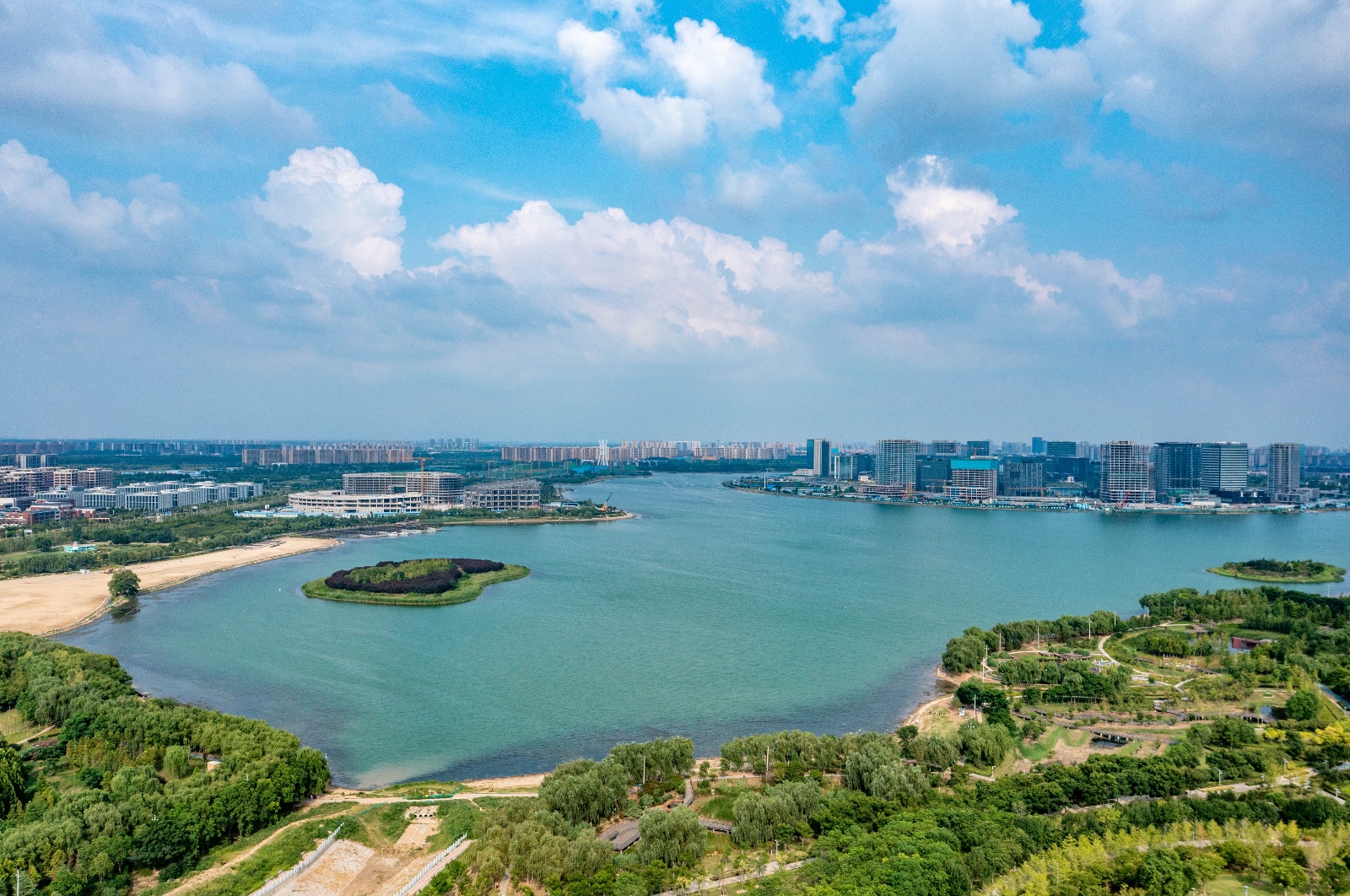 北龙湖畔.jpg