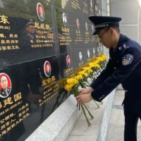 手机报·早报丨加拿大“硬刚”美国，英国在准备；重庆交通事故共造成7人死亡、1人受伤