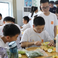 “苏”风入“新” 公益助学点亮青少年成长路