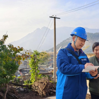 12年绕地球3圈半，他为深山架起“信息天路”