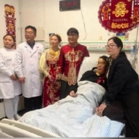 手机报·早报丨“史上最严”充电宝新规将落地；流感高峰预计出现在12月中下旬