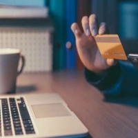 手机报·晚报丨注销银行卡，到底有多折腾；河南12月中下旬迎流感高峰，郑州已有学校停课