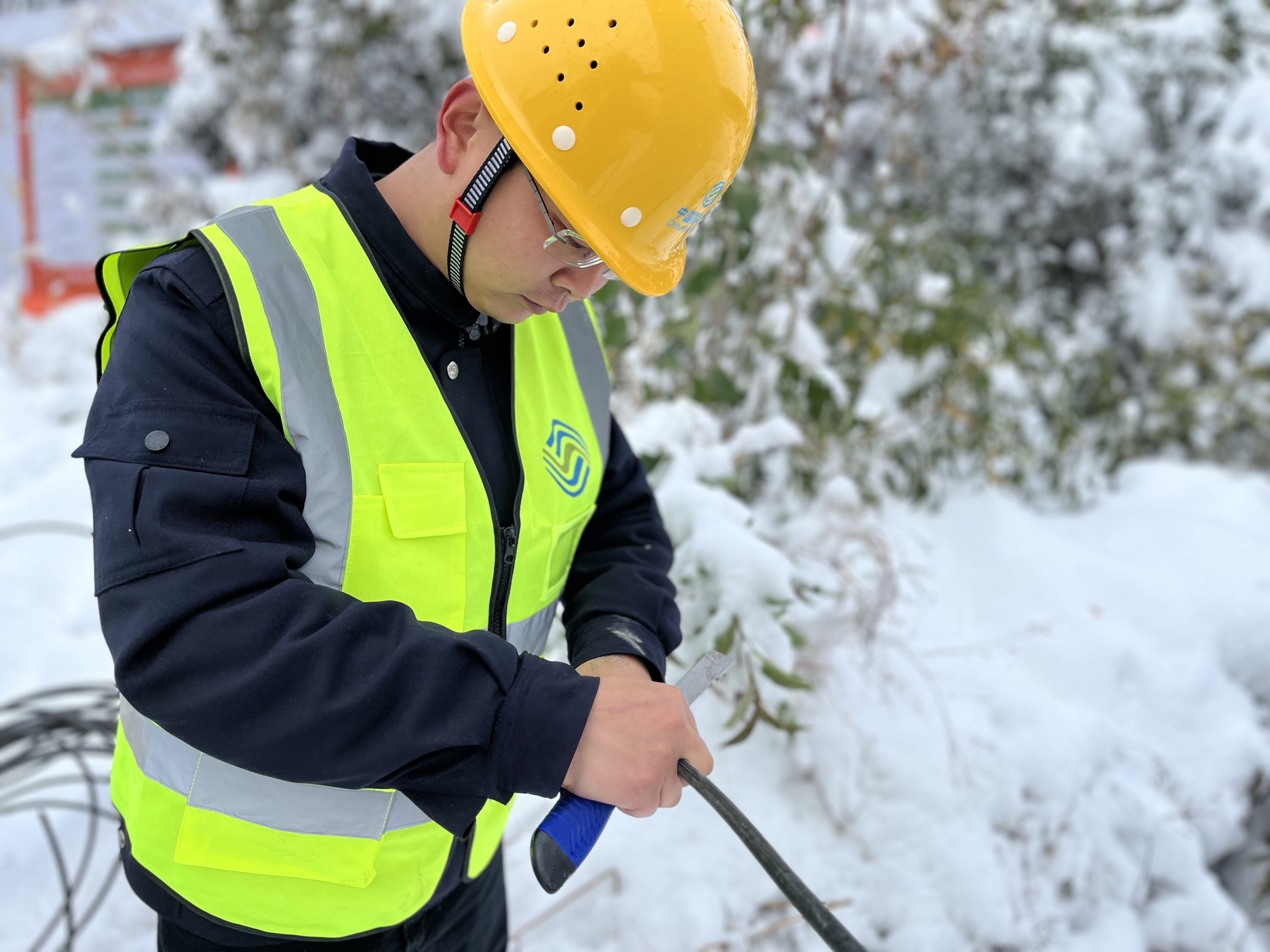 1765620343694.png 图片2.png