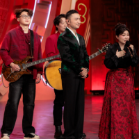 手机报·早报丨这支河南方言乐队有可能上春晚！“杀年猪”点燃一场温暖的烟火