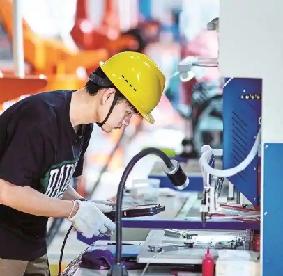 为产教融合搭桥 为职教人才铺路丨履职尽责这一年