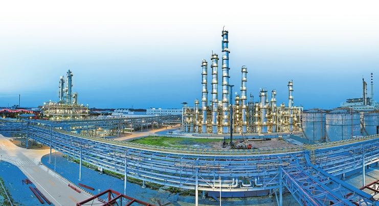 新春走基层丨尼龙城也拼夜经济