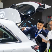 手机报·晚报丨事关汽车以旧换新，河南发布最新通知；凭胖东来小票，在许昌逛景区立享优惠