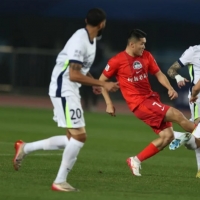 手机报·早报丨人贩“梅姨”落网；郑州拟出台8条楼市新政