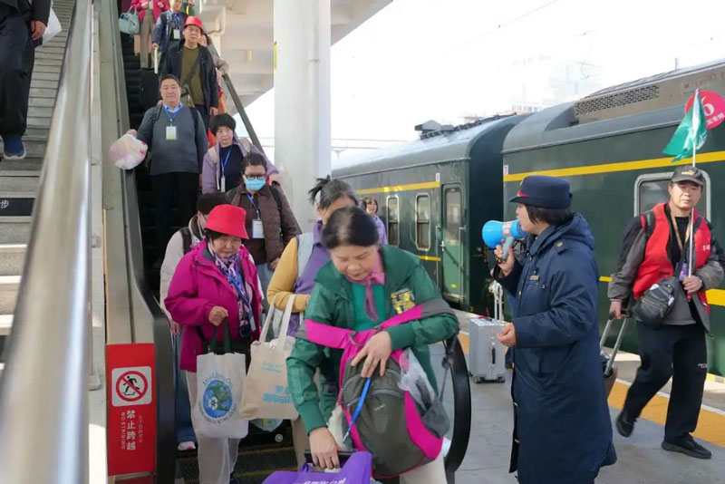 1774220129101.jpg 火车.jpg