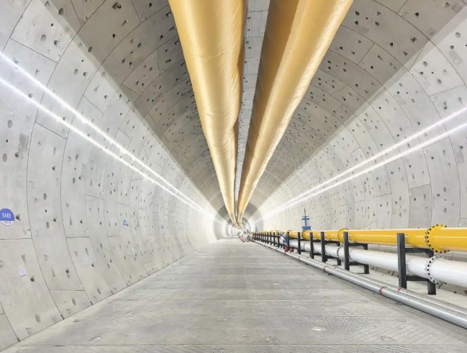 我国自主研制的世界最大直径高铁盾构机  “领航号”完成长江水下段施工任务  一次性连续掘进11.18千米