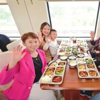 手机报·晚报丨铁路部门新举措：自行车也能随身行；国家医保局向湖南、河南派出检查组