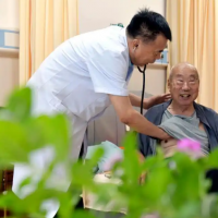 手机报·晚报丨医保个人账户跨省共济来了；辽宁本溪一商铺发生爆炸 已造成2死13伤