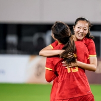 中国U17女足击败曼城U17女足 小组赛三战全胜晋级